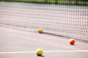 Construction d'un terrain de tennis en béton poreux à Nice