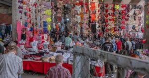 découvrez le marché de la lingerie, un secteur dynamique et en pleine expansion, où élégance et confort se rencontrent. explorez les dernières tendances, les marques incontournables et l'impact des innovations sur les choix des consommateurs.