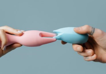 découvrez notre sélection variée de sex toys pour pimenter votre vie intime. que vous soyez débutant ou expérimenté, trouvez le jouet qui vous correspond et explorez de nouvelles sensations en toute discrétion.