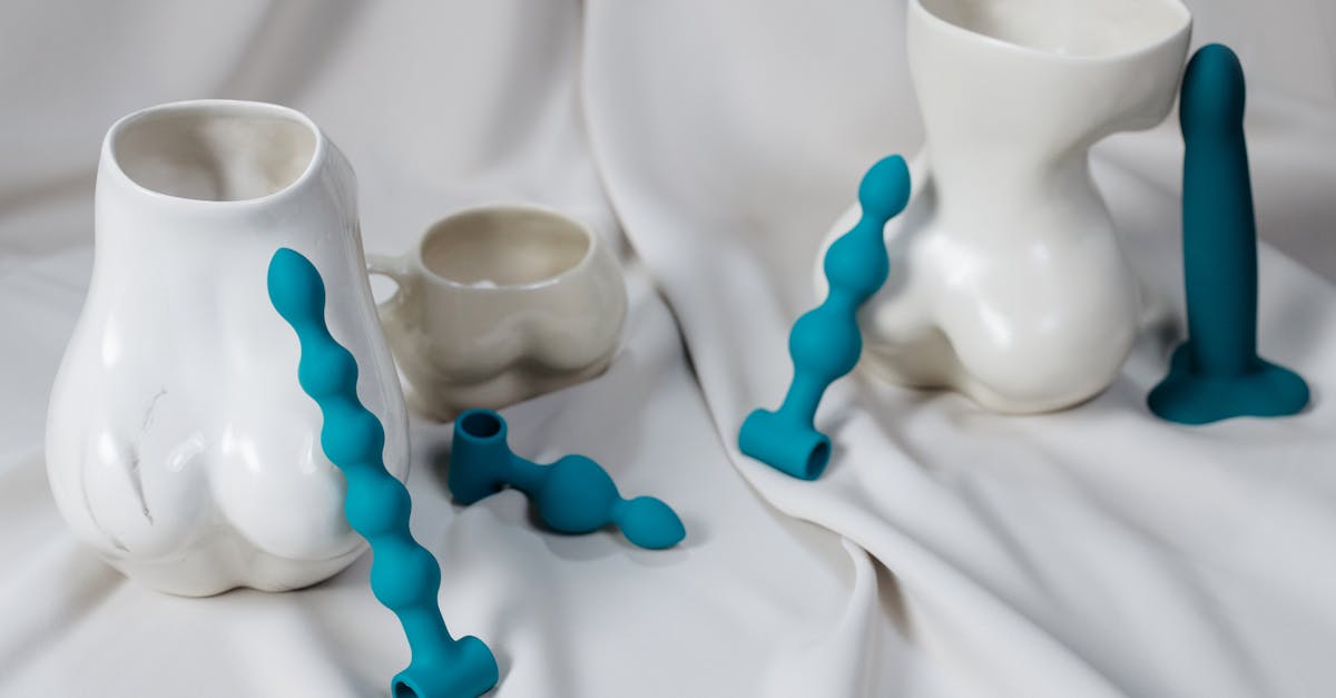 découvrez notre sélection variée de sex toys, conçus pour stimuler vos sens et enrichir votre vie intime. explorez des jouets de qualité, adaptés à tous les désirs et préférences, pour des moments de plaisir inoubliables.