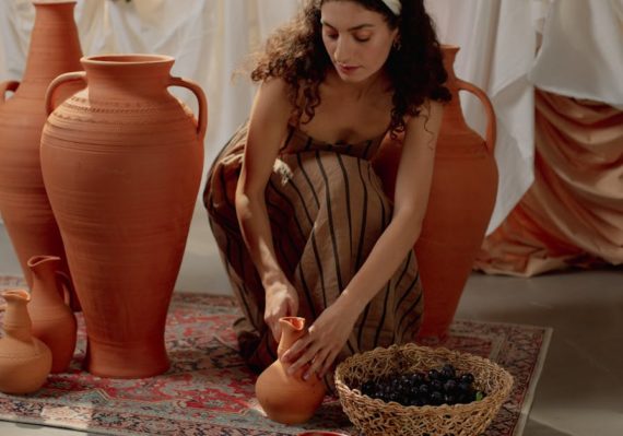 découvrez notre collection élégante de robes en terracotta, alliant confort et style. parfaites pour toutes les occasions, ces robes mettent en valeur votre silhouette tout en ajoutant une touche de chaleur à votre garde-robe. explorez des designs uniques et trouvez votre pièce idéale dès aujourd'hui.