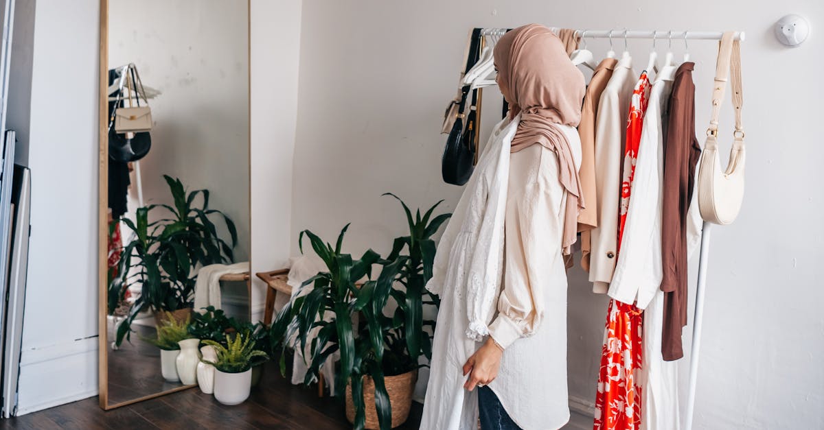 découvrez la mode durable : des vêtements éthiques, écologiques et stylés, conçus pour respecter l'environnement et améliorer le bien-être social. adoptez une consommation responsable et des tendances respectueuses de la planète.