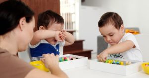 découvrez le family coaching : un accompagnement sur-mesure pour améliorer la communication, renforcer les liens familiaux et surmonter les défis du quotidien. bénéficiez de conseils personnalisés pour une vie de famille épanouie.