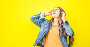 découvrez les dernières tendances de la mode, des conseils de style, des idées de tenues et l'inspiration pour tous les passionnés de fashion. restez à la pointe des nouveautés et exprimez votre personnalité à travers votre look !
