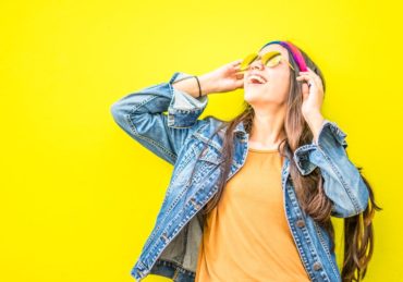 découvrez les dernières tendances de la mode, des conseils de style, des idées de tenues et l'inspiration pour tous les passionnés de fashion. restez à la pointe des nouveautés et exprimez votre personnalité à travers votre look !
