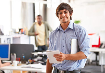 une création site internet Lyon moderne doit intégrer un design responsive qui s’adapte automatiquement aux différentes