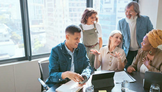 Une stratégie digitale solide constitue le fondement d’un projet web réussi. En effet, une création site internet Lyon