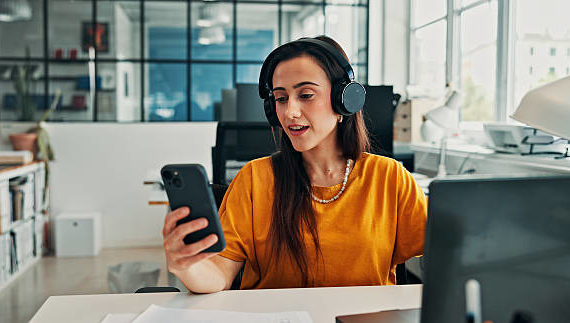 Pour élaborer une Stratégie d’Acquisition Paris efficace, la première étape consiste à analyser le marché local en profondeur.