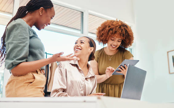 Une agence refonte site internet Paris commence généralement par un audit technique, UX et SEO afin de comprendre