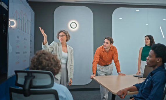 Une agence refonte site internet Paris travaille précisément sur ces deux aspects pour garantir des résultats rapides